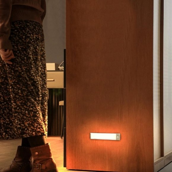 3 Pack Rechargeable 30 LED motion Sensor Light Cool White Color - Picture 5 of 11